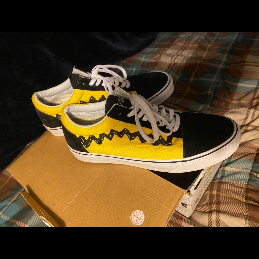 Vans “Peanuts” Old Skool